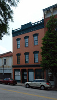 309 8th St Apartments