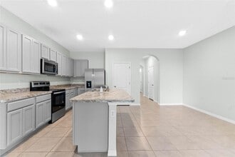 390 Feltrim Reserve Blvd in Davenport, FL - Building Photo - Building Photo