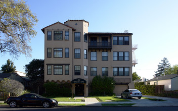 29 Clinton St in Redwood City, CA - Building Photo - Building Photo