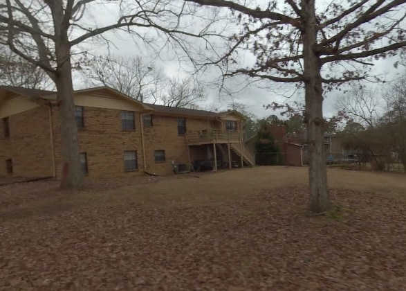 property at 1432 Tarrant Huffman Rd