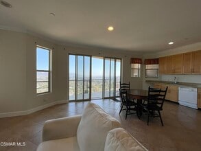 660 Ocean View Dr in Camarillo, CA - Building Photo - Building Photo