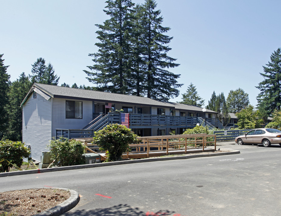 Estacada Village in Estacada, OR - Building Photo