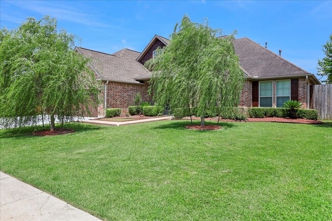 3490 Prescott Dr in Beaumont, TX - Foto de edificio - Building Photo