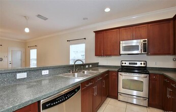 2128 Lucerne Ter in Orlando, FL - Building Photo - Building Photo