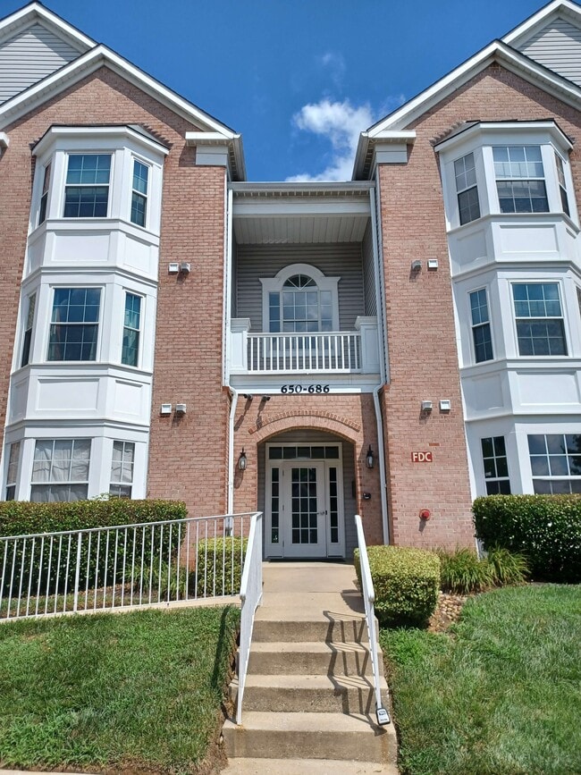 property at 664 Kennington Rd