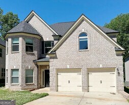 225 Sanctuary Dr in Lawrenceville, GA - Building Photo