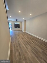 3851 Folsom St, Unit 3210 in Philadelphia, PA - Building Photo - Building Photo