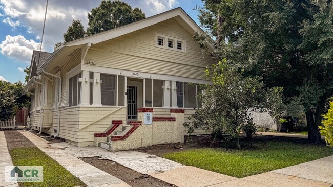 property at 1615 Pine St