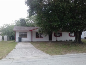 1108 Carefree Cove Dr in Winter Haven, FL - Building Photo - Building Photo