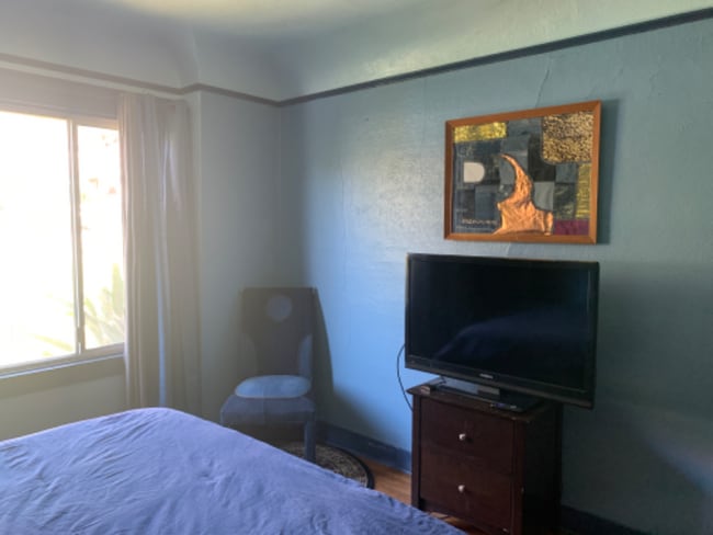 240 W Terrace St in Altadena, CA - Building Photo - Building Photo