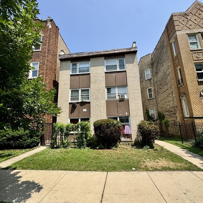property at 6235 N Mozart St