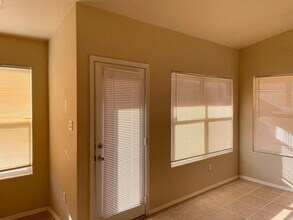 2315 Iron Gate Trail SW in Albuquerque, NM - Building Photo - Building Photo