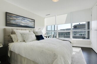 Waterfront Outlook in Calgary, AB - Building Photo - Building Photo