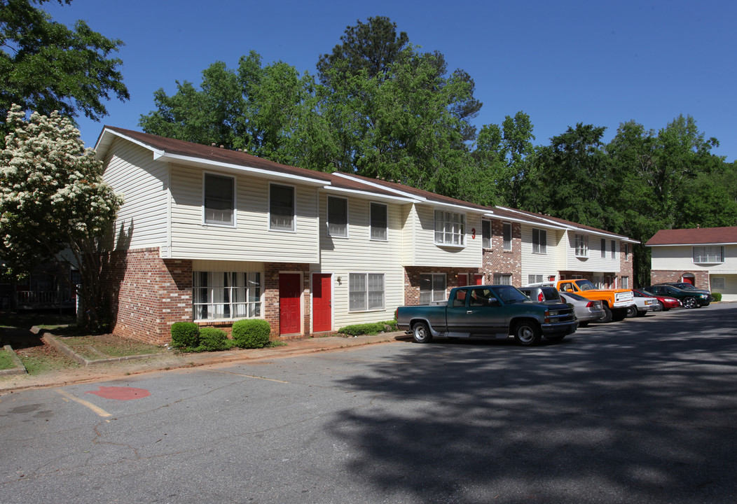 The Oaks in Macon, GA - Foto de edificio