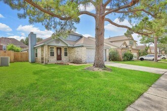1223 Berrystone Trail in Missouri City, TX - Building Photo - Building Photo