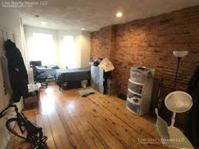 210 Hemenway St in Boston, MA - Building Photo - Building Photo