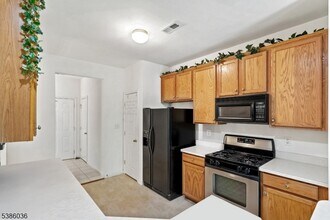 144 Jackson Ave in Princeton, NJ - Building Photo - Building Photo