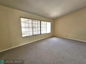 11327 Little Bear Dr in Boca Raton, FL - Building Photo - Building Photo