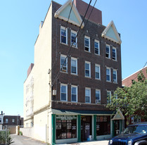 411 43rd St Apartments