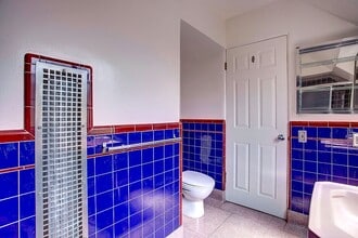2564 W 5th St in Los Angeles, CA - Building Photo - Building Photo