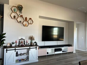 100 Petersburg St in Leander, TX - Building Photo - Building Photo