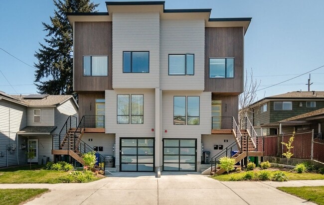 property at 7622 N Curtis Ave