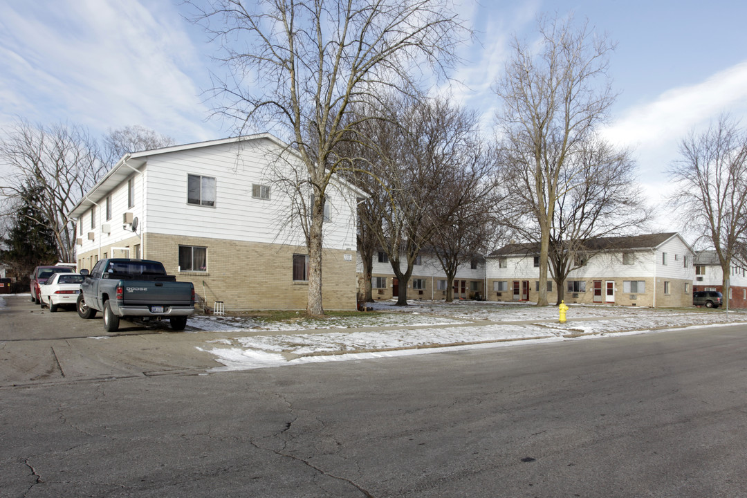 2875 Taft Ave SW in Wyoming, MI - Building Photo