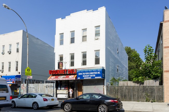 Madrona Court Apartments