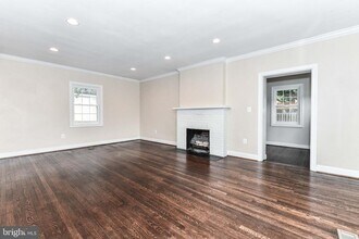 6014 Fort Hunt Rd in Alexandria, VA - Building Photo - Building Photo