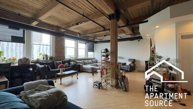 411 S Sangamon St, Unit 6D in Chicago, IL - Building Photo - Building Photo