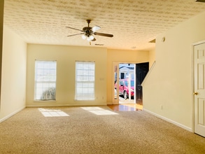 619 Kenridge Way in Suwanee, GA - Building Photo - Building Photo