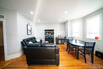 820 Parker St in Boston, MA - Building Photo - Building Photo