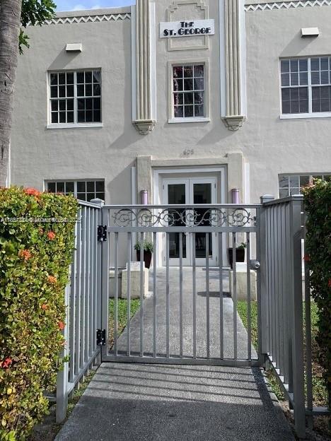 property at 605 Euclid Ave