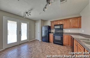 2114 Clear Ct in San Antonio, TX - Building Photo - Building Photo