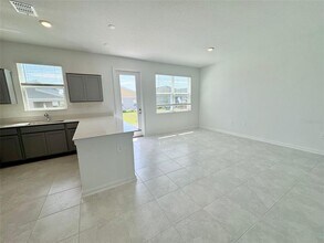 173 Nine Iron Dr in Davenport, FL - Building Photo - Building Photo