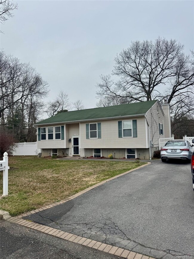 property at 15 New York Ave