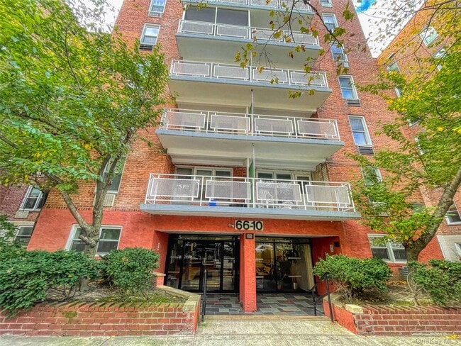 property at 66-10 Thornton Pl
