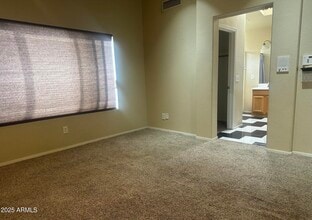 19808 N 49th Dr in Glendale, AZ - Building Photo - Building Photo