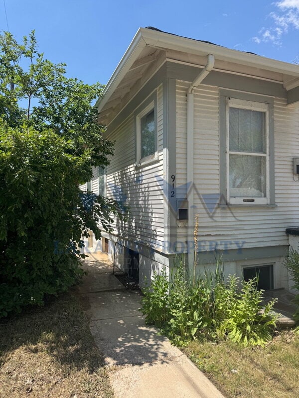 912 Park in Laramie, WY - Building Photo - Building Photo