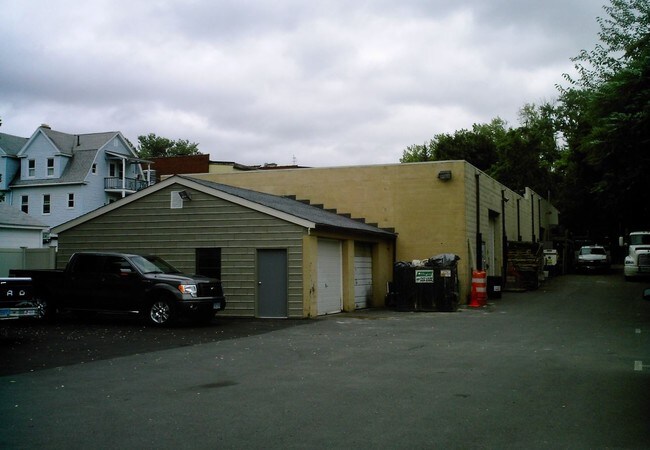 Marconi Plaza in Hartford, CT - Building Photo - Building Photo
