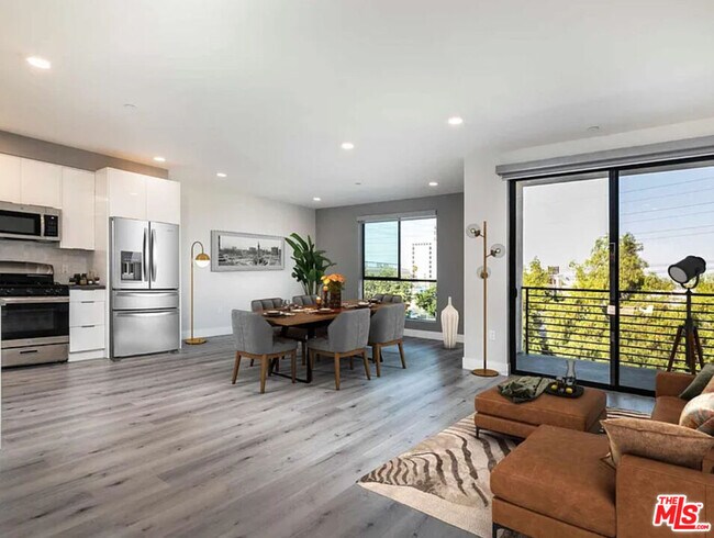 property at 14612 Calvert St