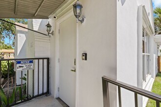 699 S Federal Hwy in Hollywood, FL - Building Photo - Building Photo