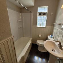 11303 Thrush Ave in Cleveland, OH - Building Photo - Building Photo