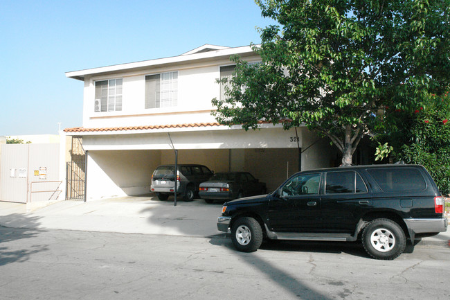 321 E San Jose Ave in Burbank, CA - Building Photo - Building Photo