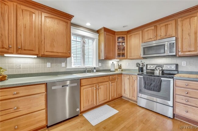 property at 291 Tremont Ave