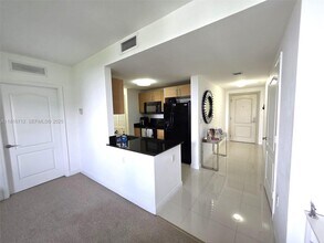 2701 SW 3rd Ave in Miami, FL - Building Photo - Building Photo