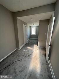 2606 E Oliver St photo'