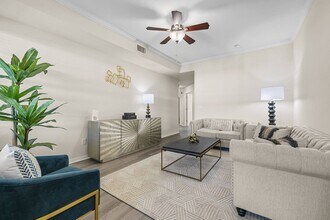 Avenue at Timberlin Park in Jacksonville, FL - Building Photo - Building Photo