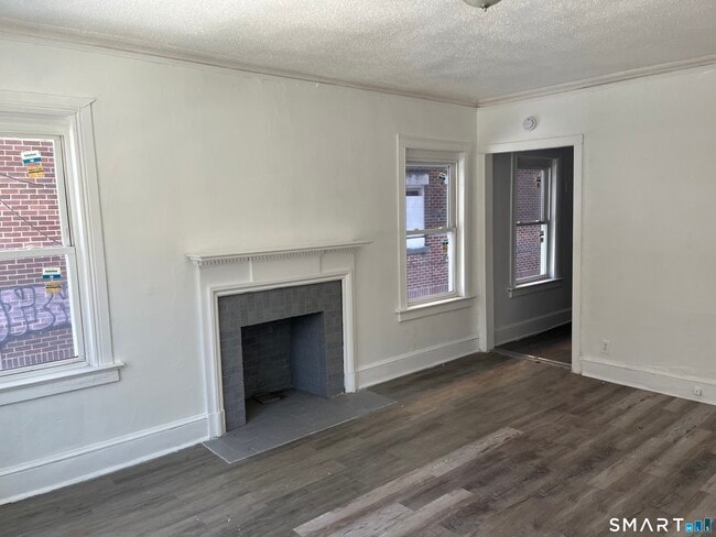 252 Sisson Ave in Hartford, CT - Foto de edificio - Building Photo