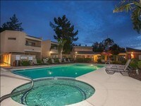 Building Photo - Silver Creek Apartments in Phoenix, Arizona